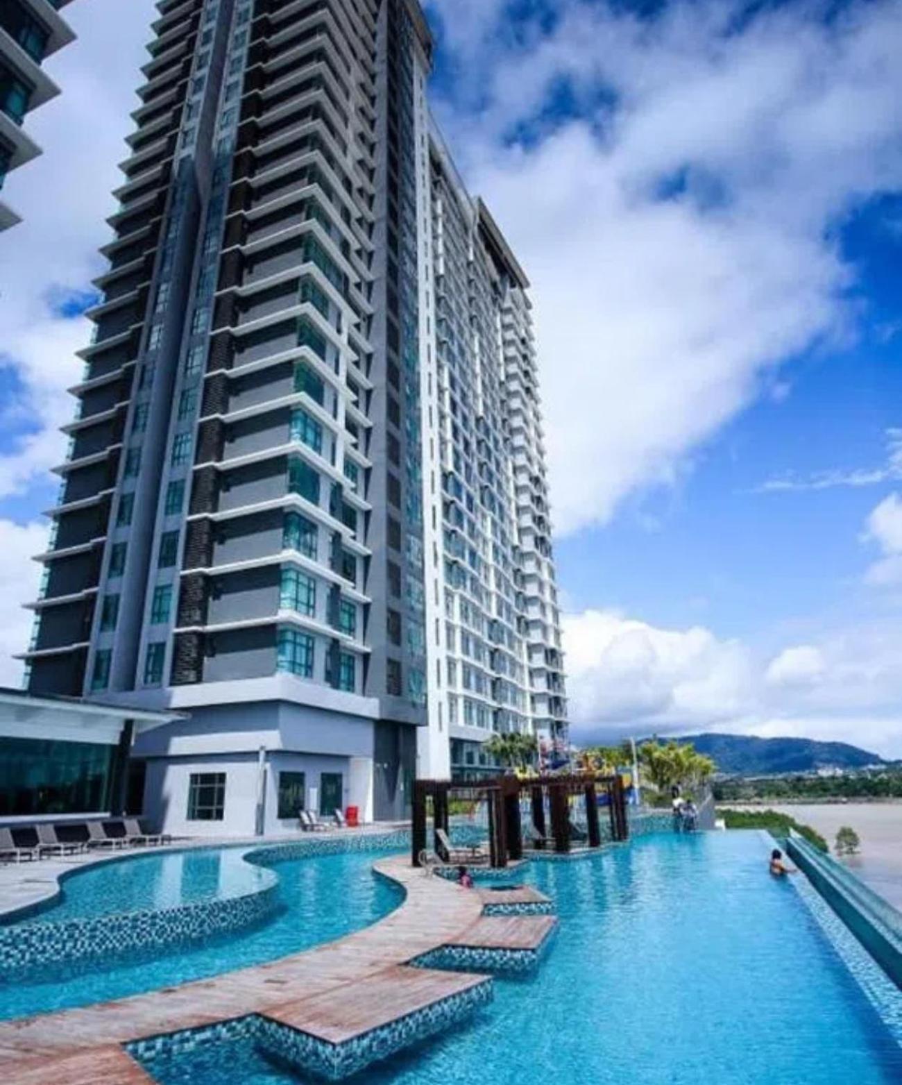 Oceanbay2 Seaview 6Pax Studio Netflix A-18-12 Kuantan Luaran gambar
